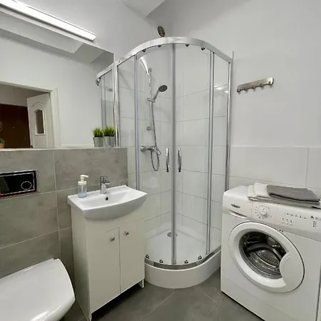 Apartment Andersa 35 Warsaw